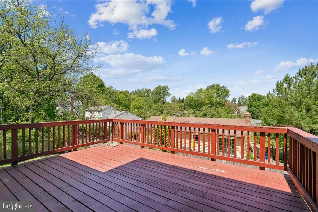 Photo of 2105 WALKING CREST COURT