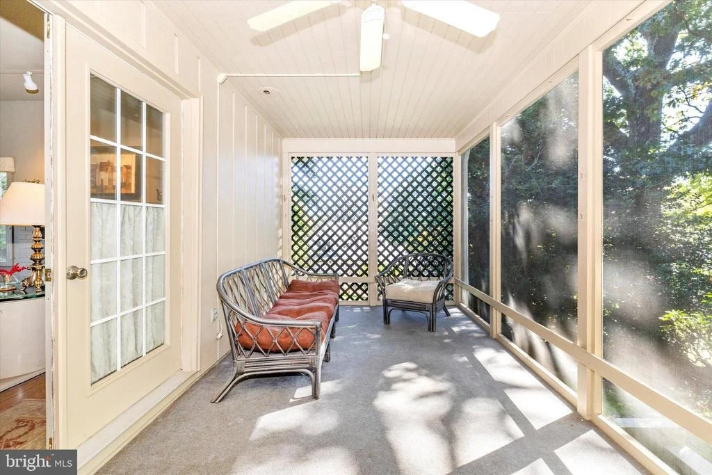 Photo of 5433 SHOOKSTOWN ROAD