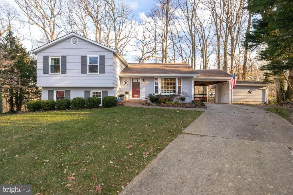 Photo of 9515 STEVEBROOK ROAD