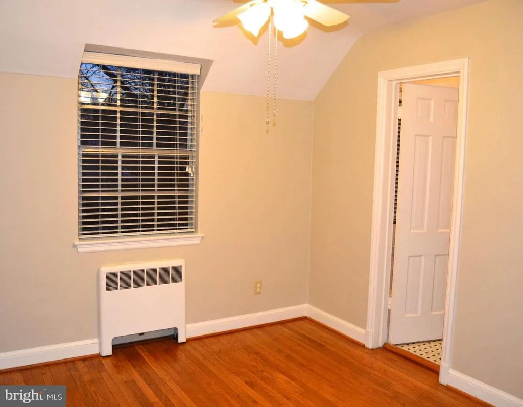 Photo of 4915 FORT SUMNER DRIVE