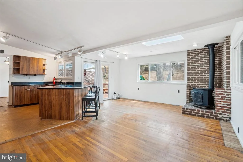 Photo of 11409 FAIROAK DRIVE
