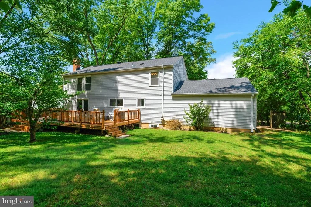 Photo of 15919 FAIRWAY DRIVE