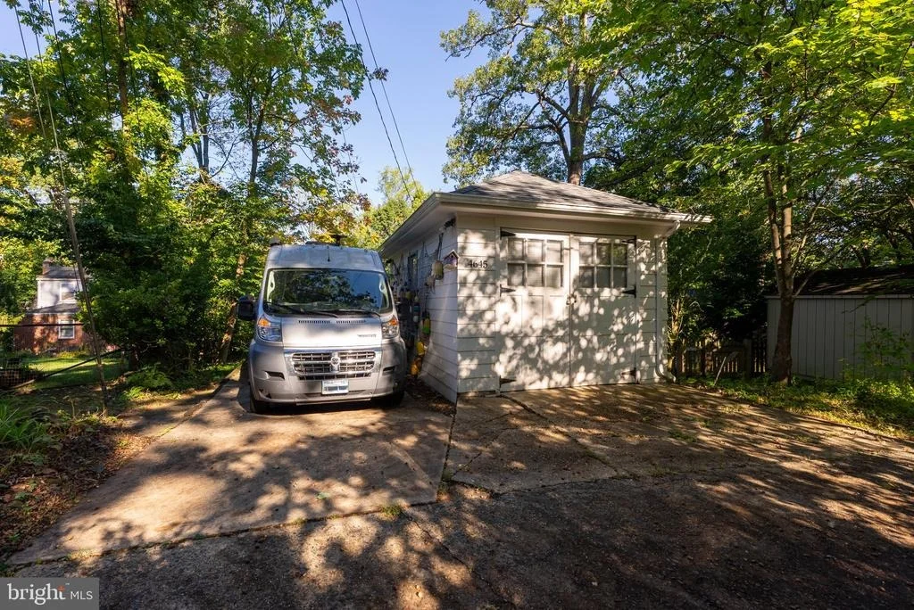 Photo of 4645 BRIARCLIFT ROAD