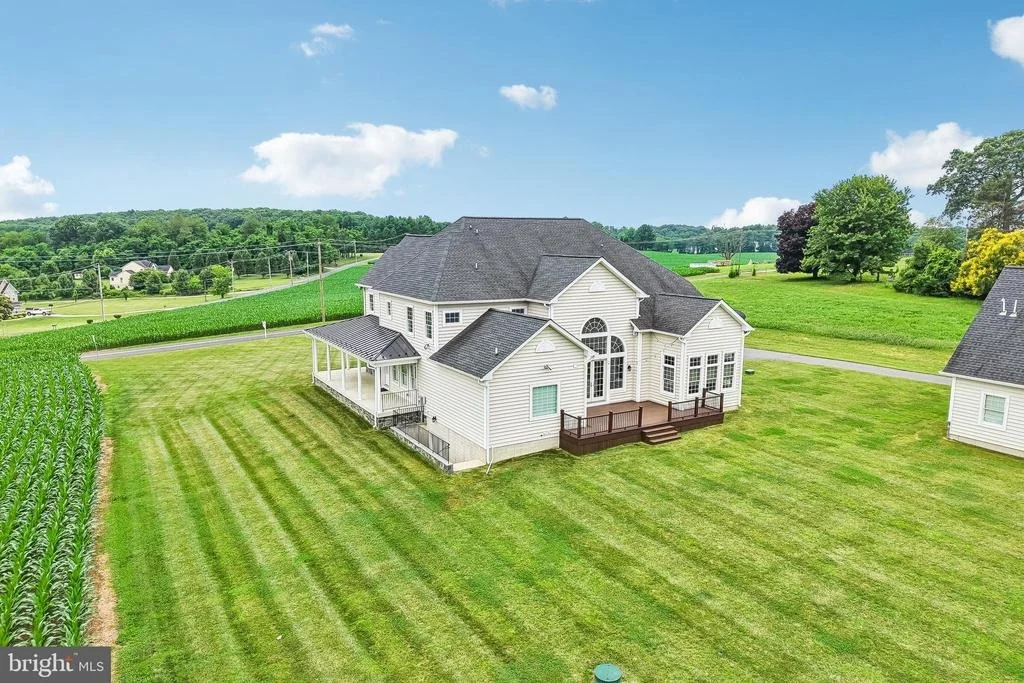 Photo of 1250 HEAPS ROAD