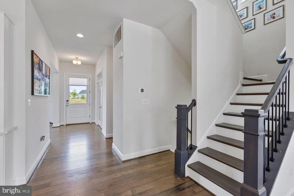 Photo of 22986 BUBBLING BROOK DRIVE