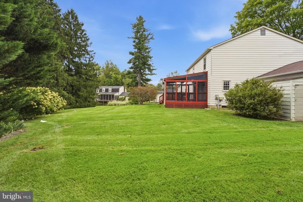 Photo of 16005 WALLINGFORD ROAD