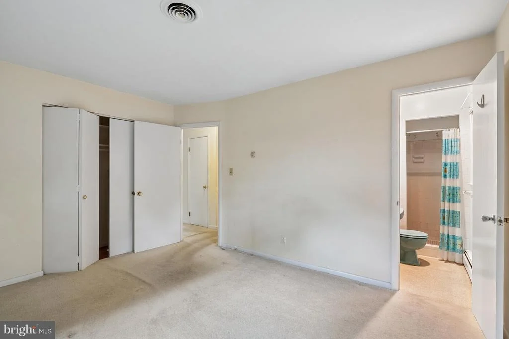 Photo of 205 TULIP DRIVE