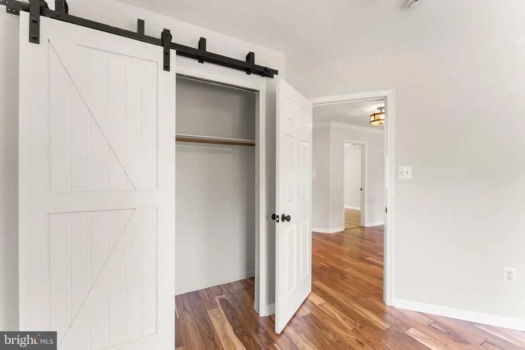Photo of 817 KENNETH PLACE SE