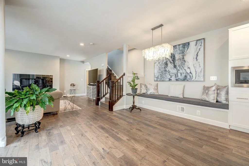 Photo of 44532 STEPNEY DRIVE