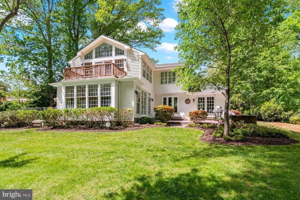 Photo of 1754 LONG GREEN DRIVE