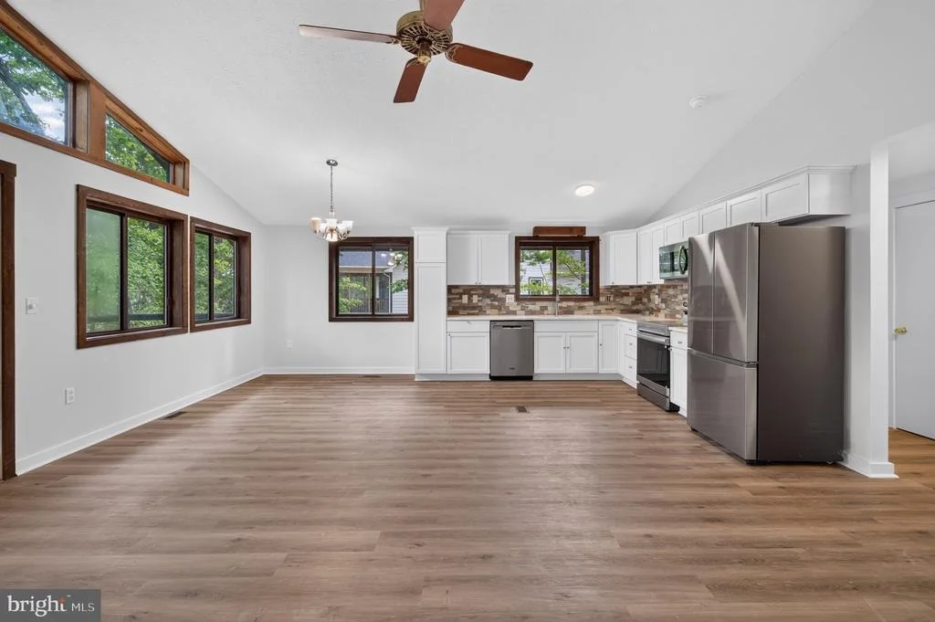 Photo of 213 MORRIE DRIVE