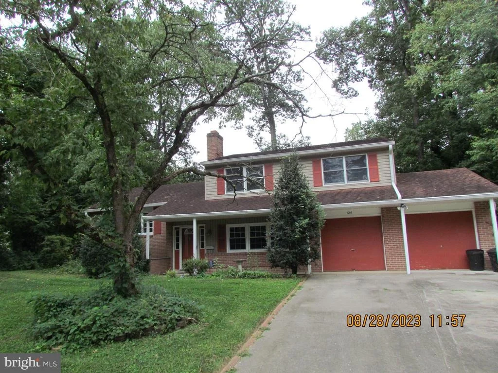 Photo of 126 SHADOW COURT