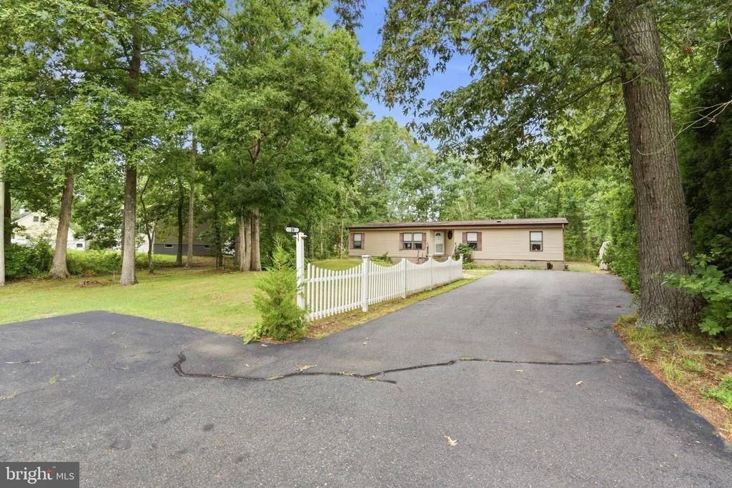 Photo of 26 WALNUT ROAD