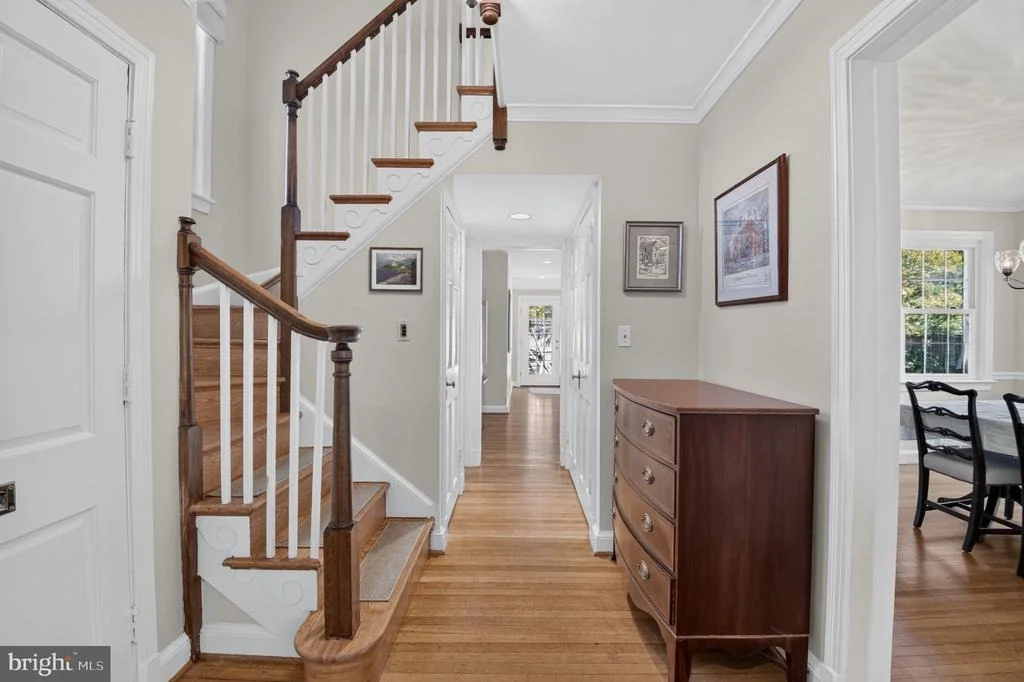 Photo of 104 WILLIAMSBURG DRIVE