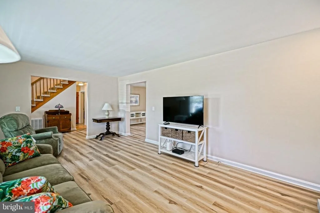 Photo of 24 ARNELL ROAD