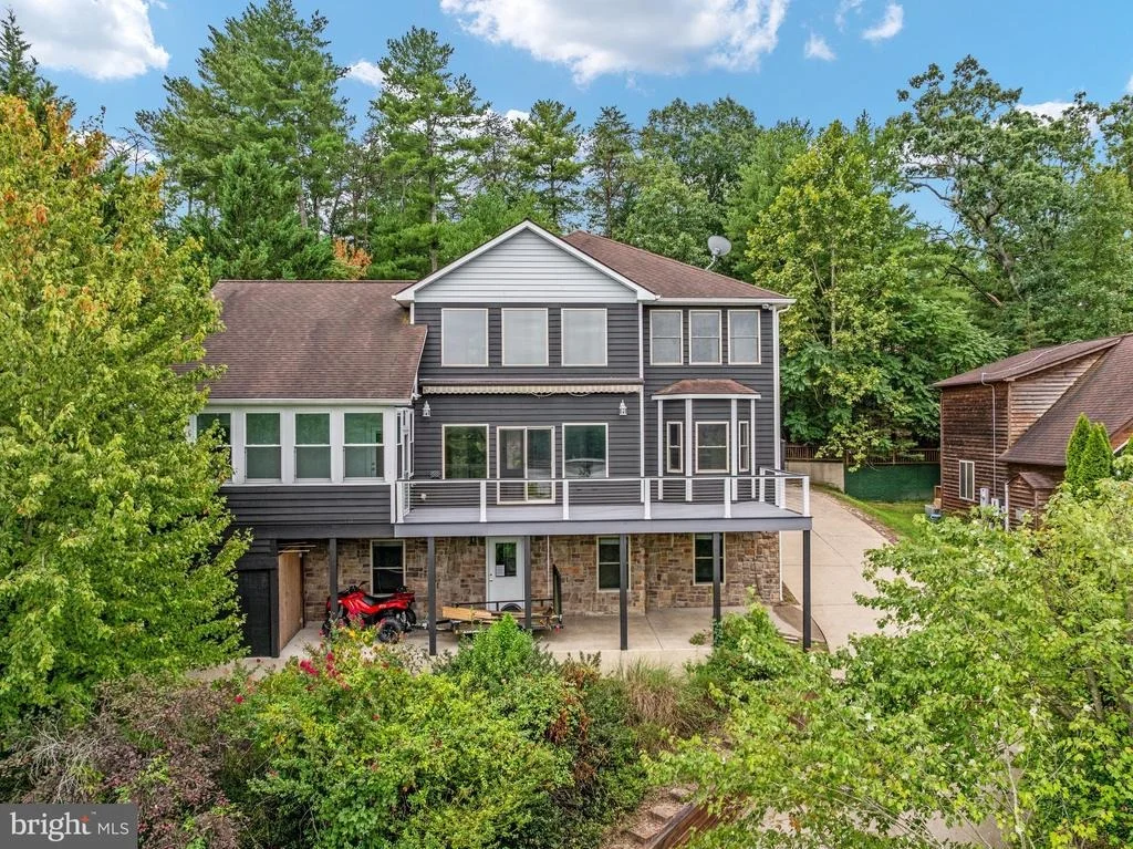Photo of 111 WATERSIDE LANE
