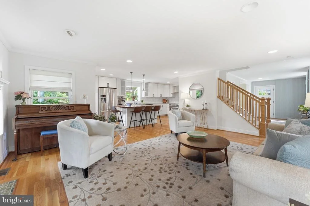 Photo of 1102 MEURILEE LANE