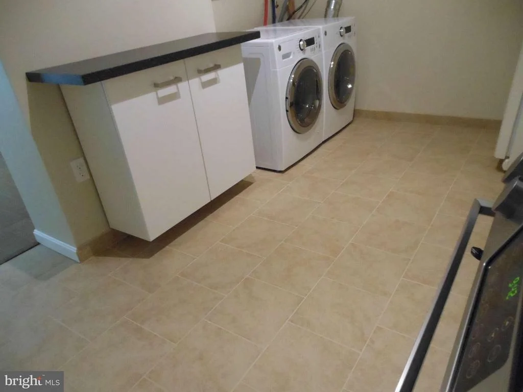 Photo of Unit 1401 at 15101 INTERLACHEN DRIVE