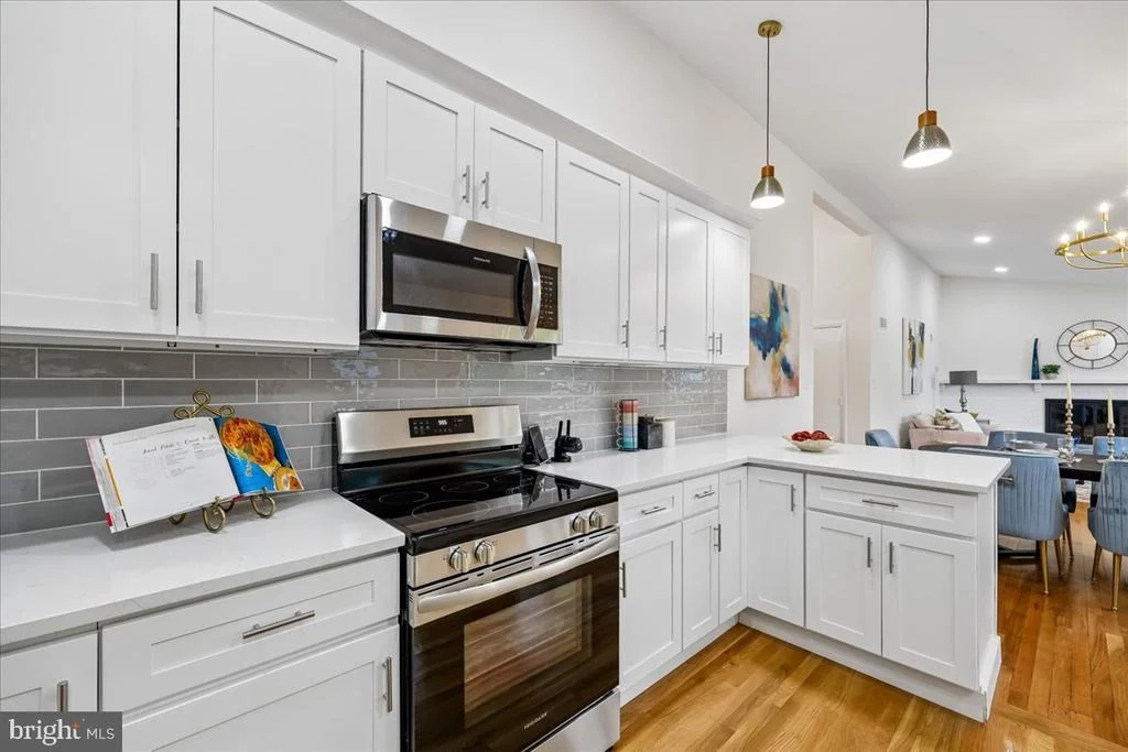 Photo of 1105 LAMBERTON DRIVE