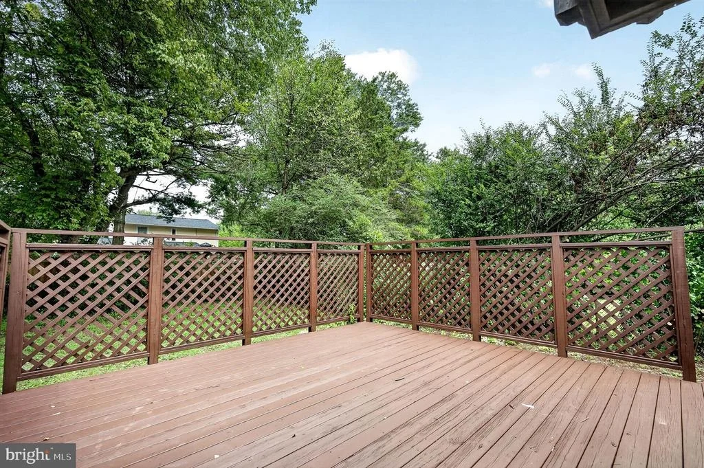 Photo of 4016 MAPLETON DRIVE