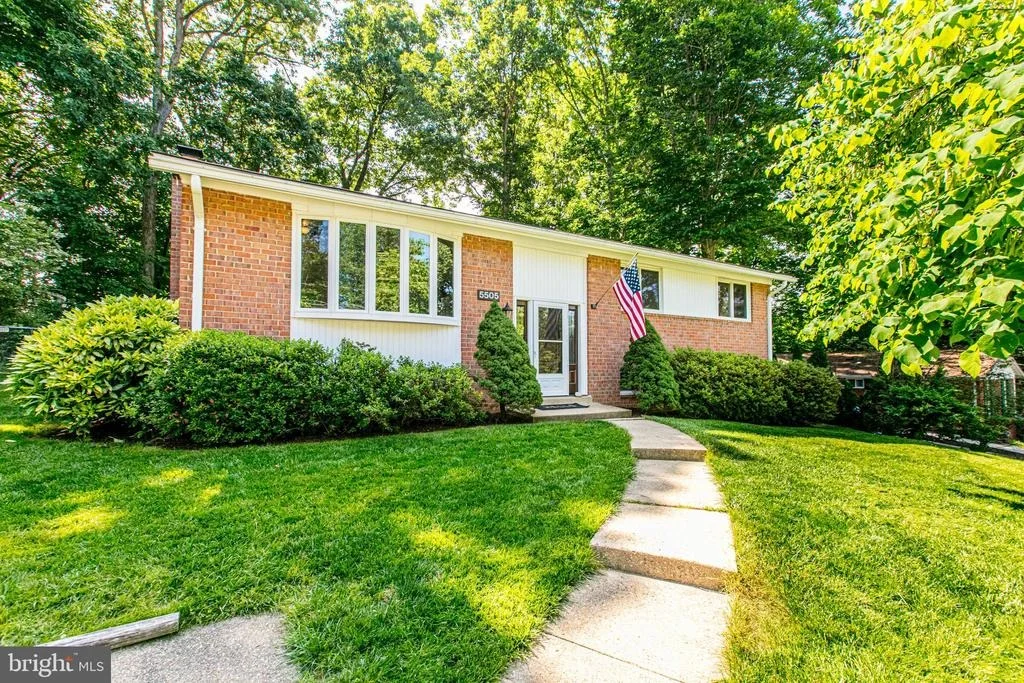 Photo of 5505 EASTBOURNE DRIVE