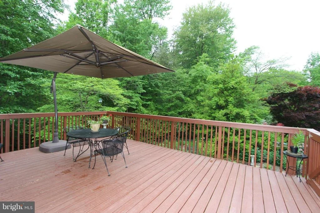 Photo of 11476 BRONZEDALE DRIVE