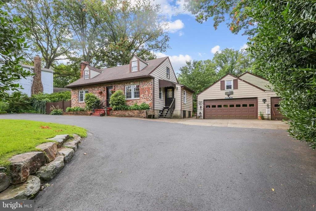 Photo of 144 BONIFANT ROAD