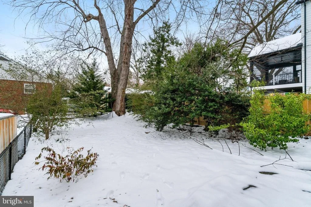 Photo of 6576 WILLIAMSBURG BOULEVARD
