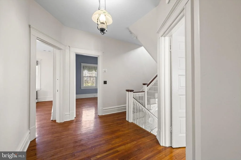 Photo of 225 HAWTHORNE ROAD