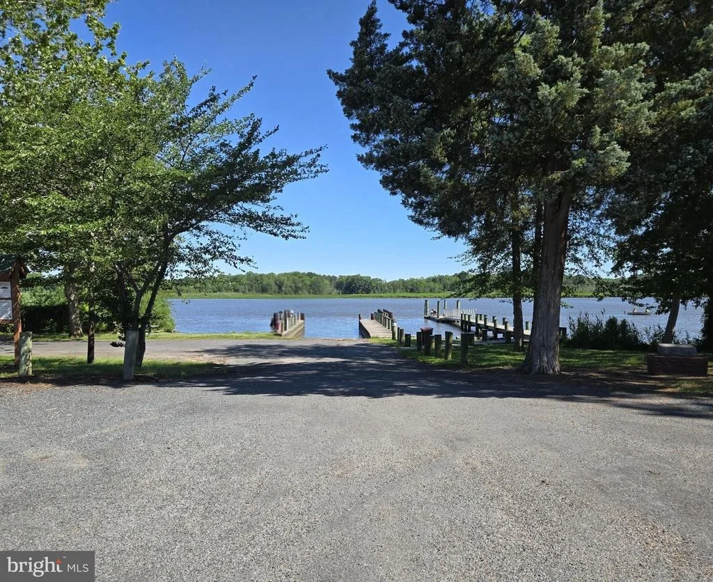 Photo of 23116 GILPIN POINT ROAD