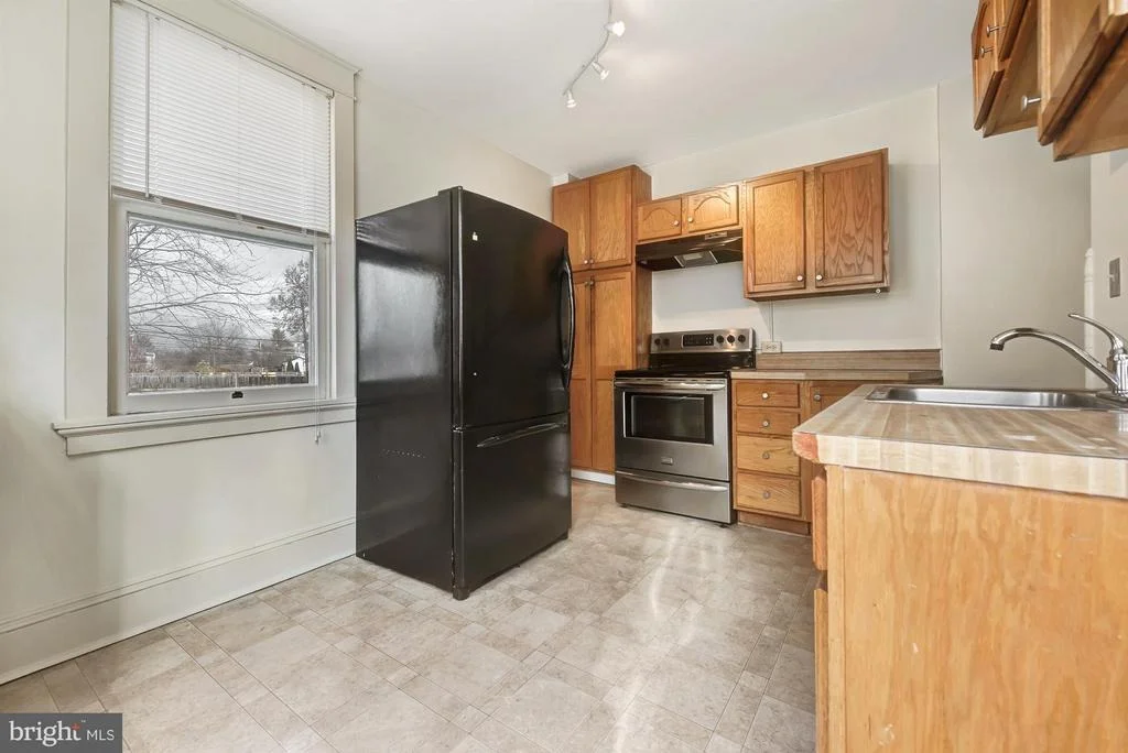 Photo of 5 7TH STREET E
