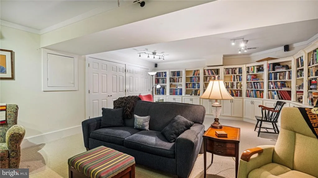 Photo of 11744 STUART MILL ROAD