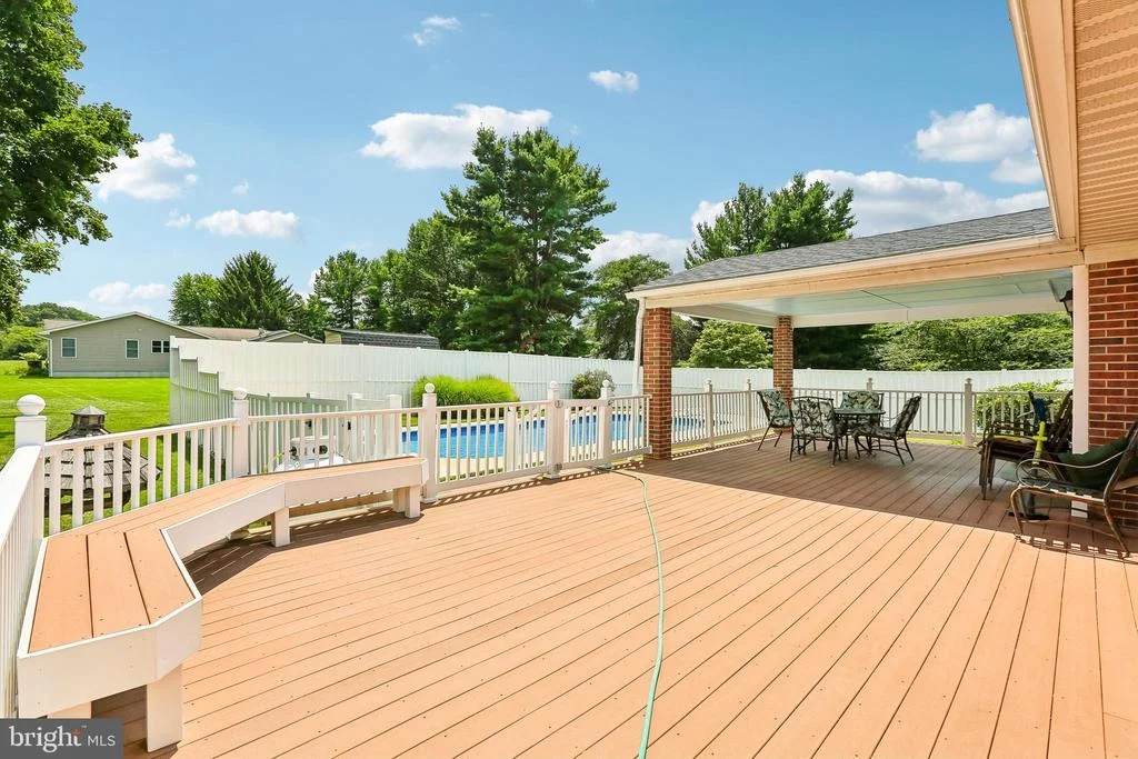 Photo of 2215 CHEROKEE DRIVE