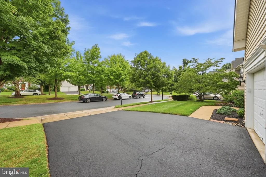 Photo of 3934 SWEET BRIAR LANE