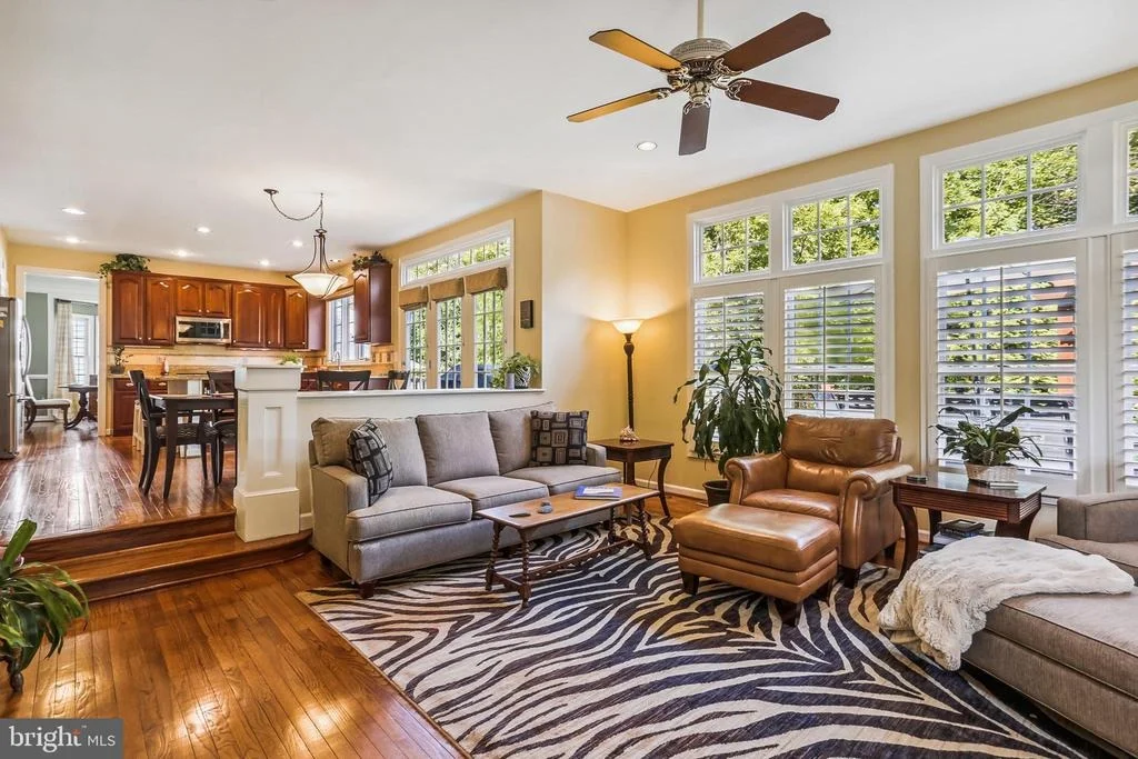Photo of 4412 WINDING OAK DRIVE