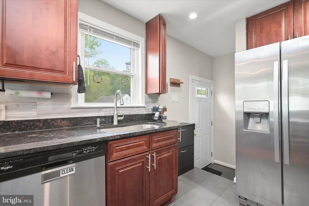 Photo of 7403 LOCUST DRIVE