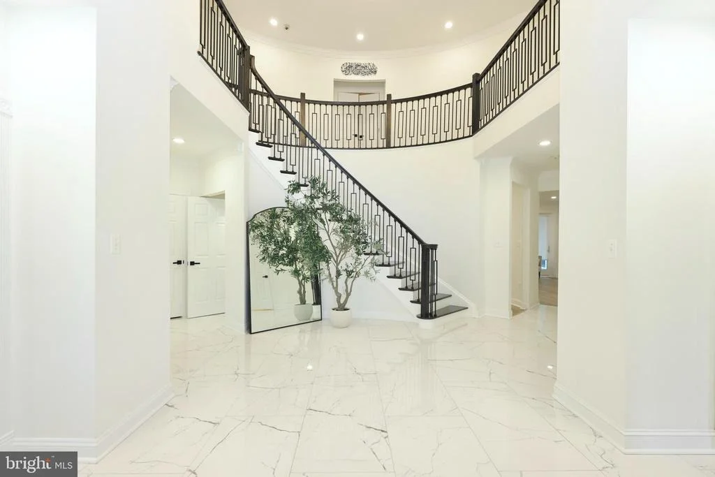 Photo of 6403 BURKE WOODS DRIVE