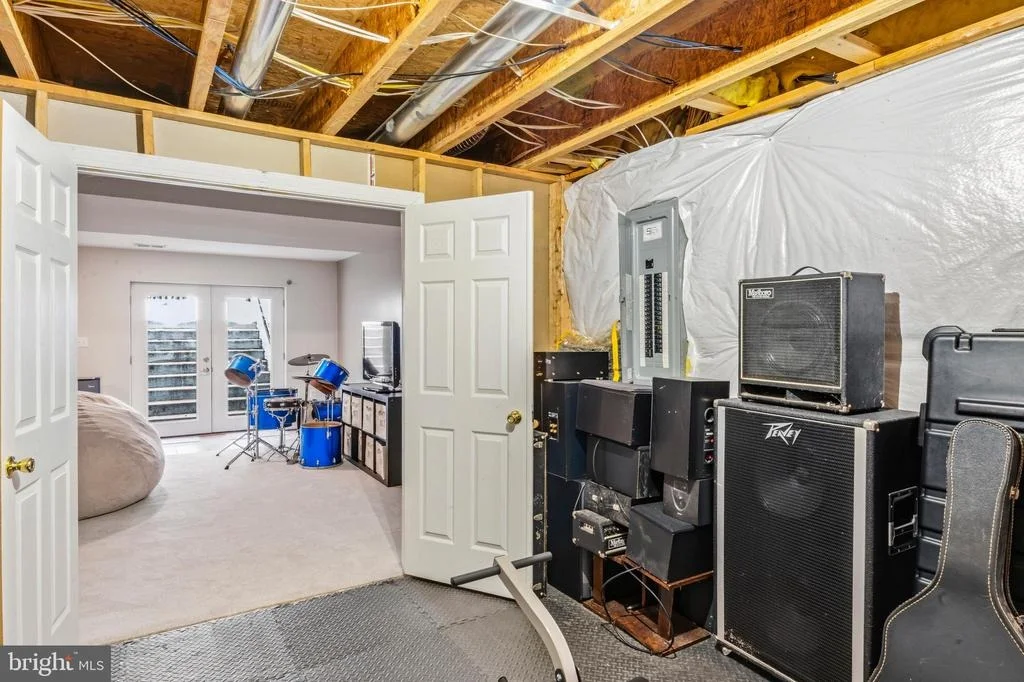 Photo of 43276 JOHN DANFORTH COURT