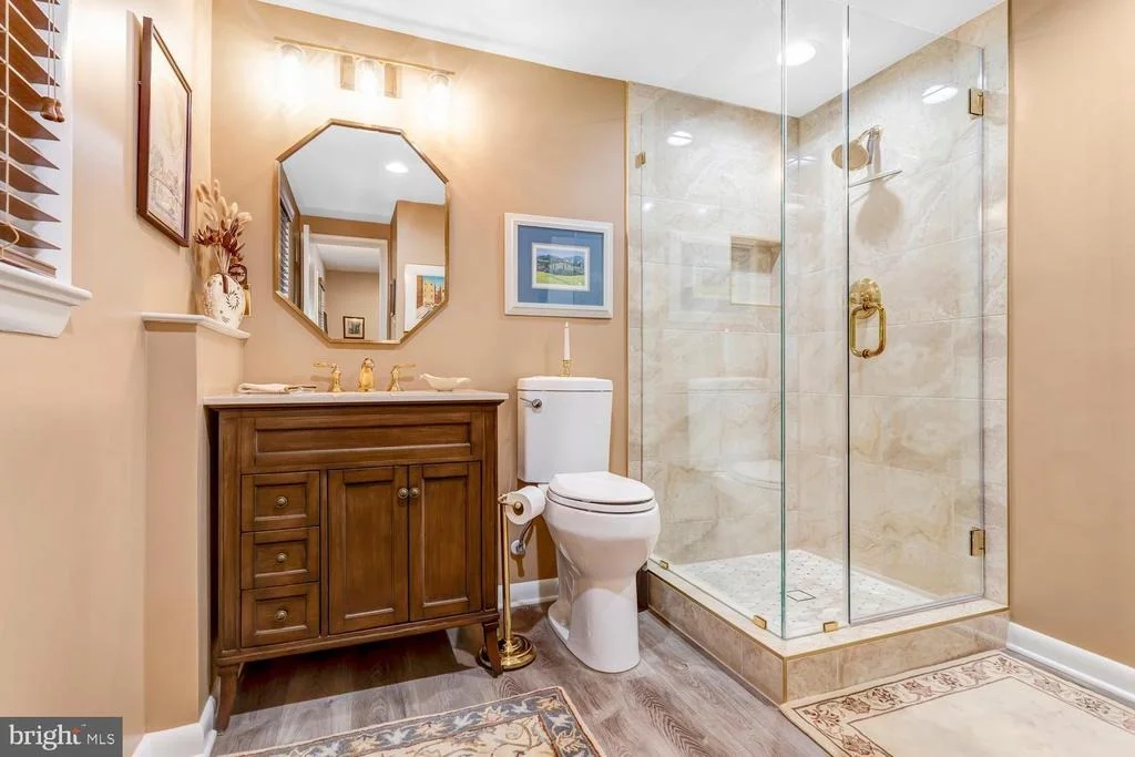 Photo of 4401 DOLPHIN LANE