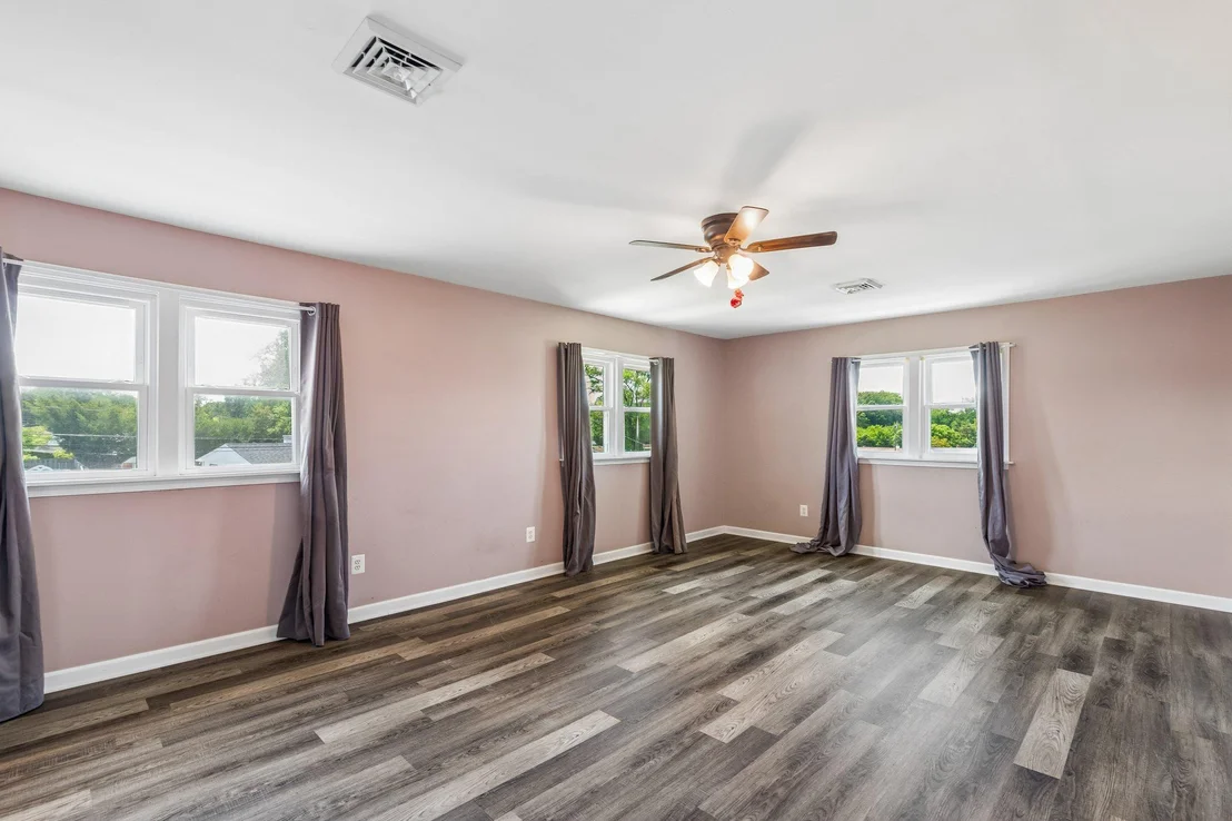 Photo of 35 INDIAN QUEEN LANE