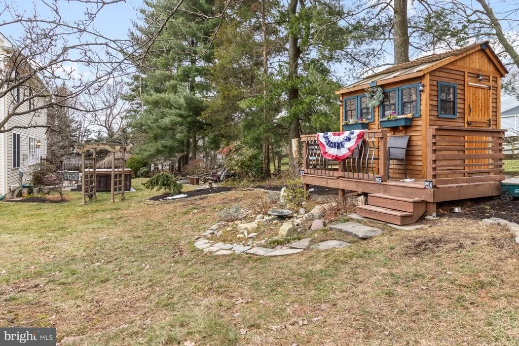 Photo of 5662 WATERLOO ROAD