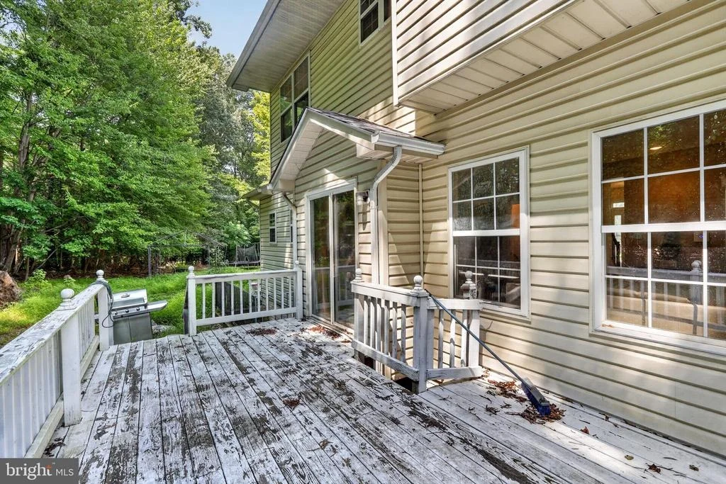 Photo of 9106 HELMSLEY DRIVE