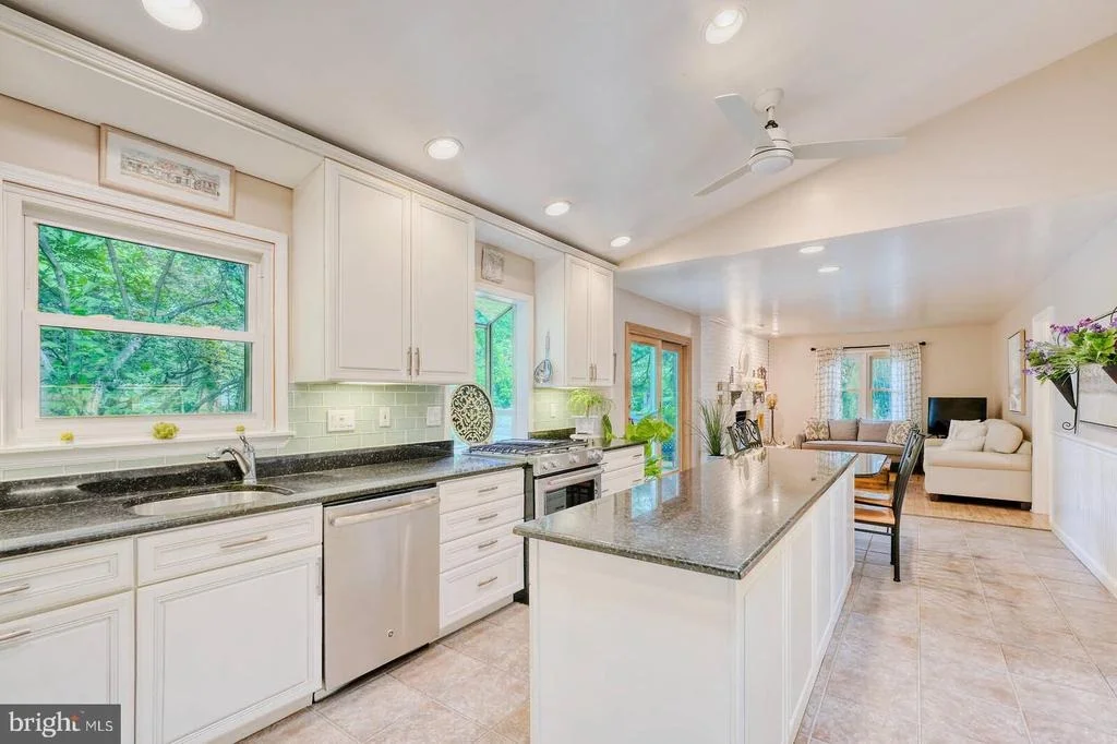 Photo of 15213 REDGATE DRIVE