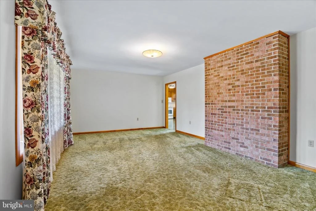 Photo of 12 CAROLINE DRIVE