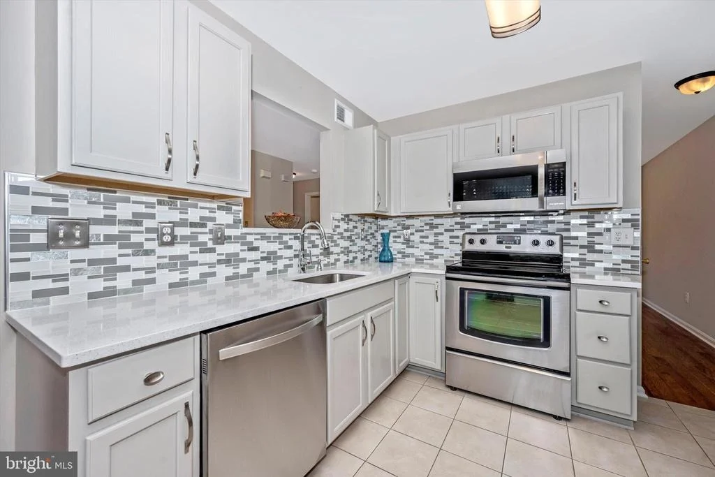 Photo of 12207 EMERALD WAY