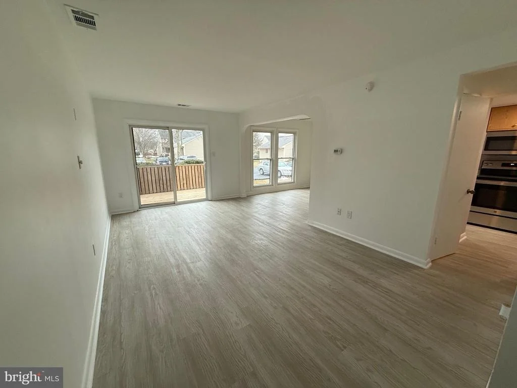 Photo of Unit 2 at 1 COMPASS CIRCLE