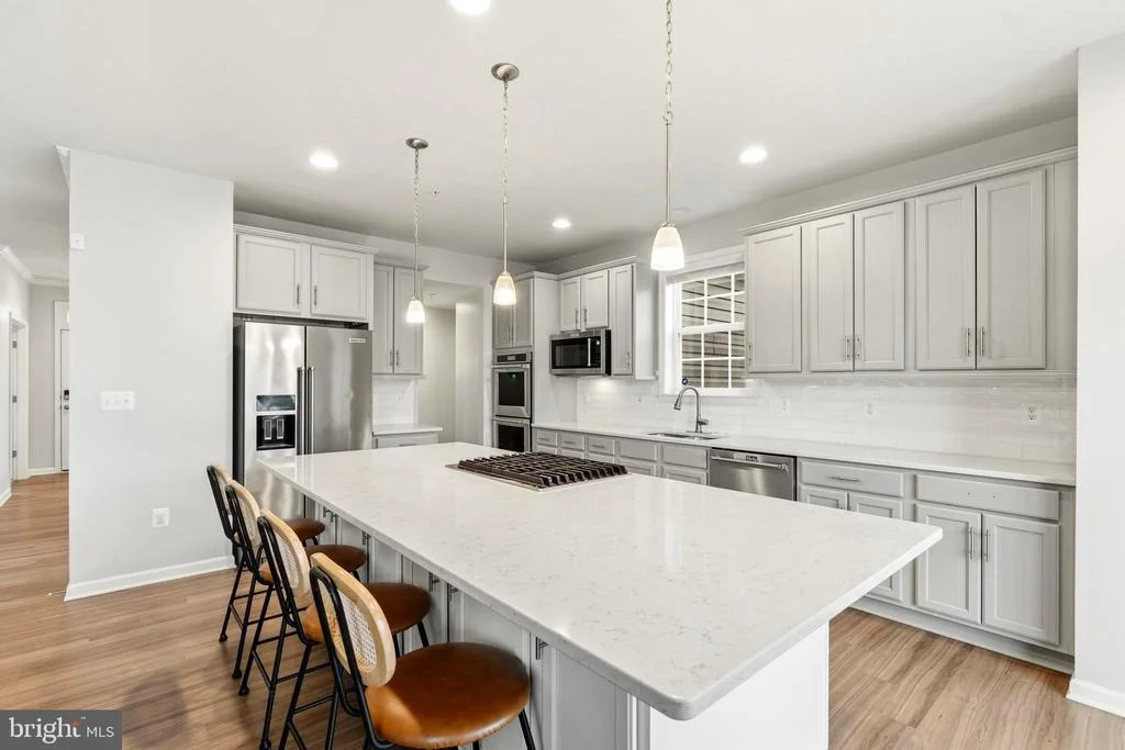 Photo of 2413 BELDEN LANE