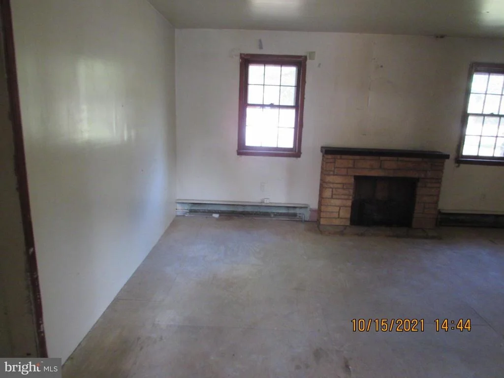 Photo of 9900 BIRD RIVER ROAD