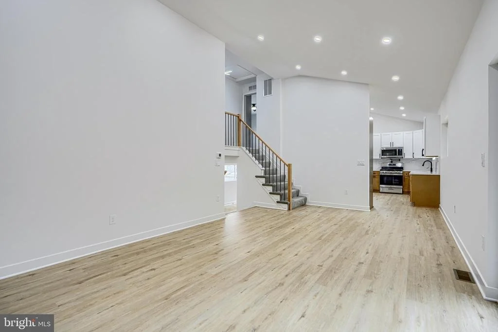 Photo of 2802 STEELE ROAD