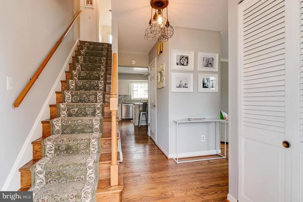 Photo of 9702 LONGVIEW DRIVE